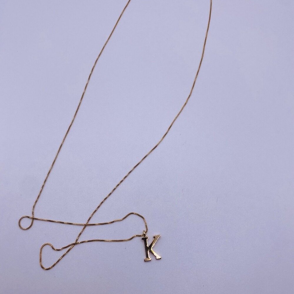 Aura Brand Gold Tone K Intial Pendant Long Necklace 28” New - Picture 3 of 4